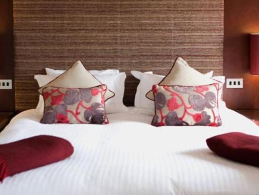 บัลลีลิฟฟินทาวน์ เฮาส์ Hotel ภายนอก รูปภาพ